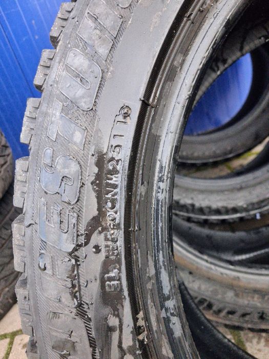 Шини зимові 255/45 R18