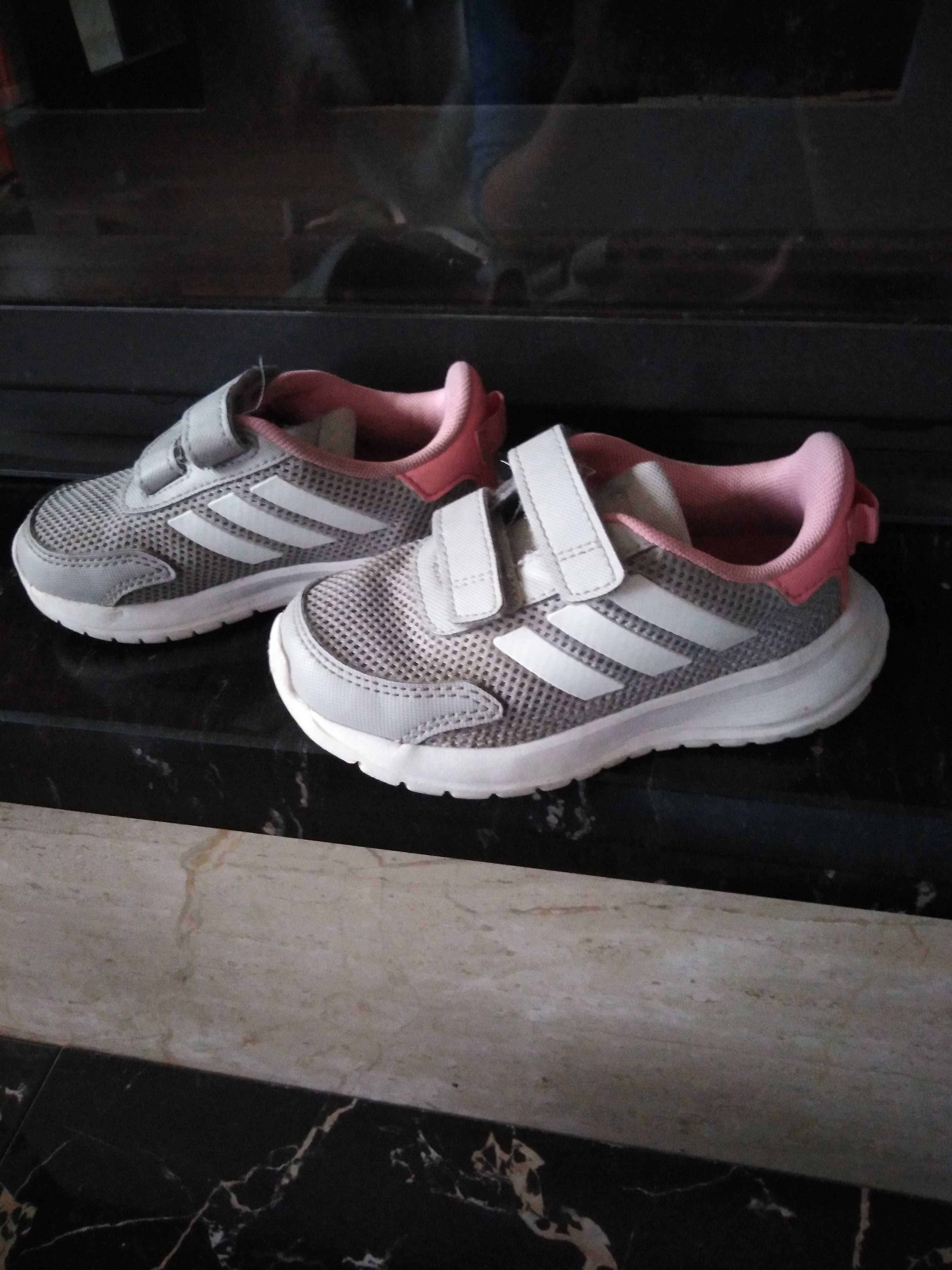 Buciki Adidas roz 24