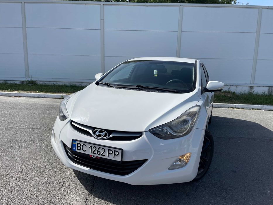Hyundai Elantra 2011