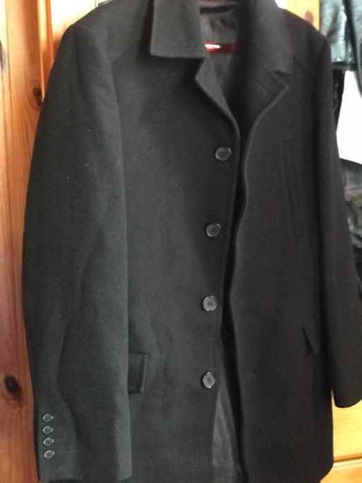 Пальто Чоловічий розмір М, нова Польща новая