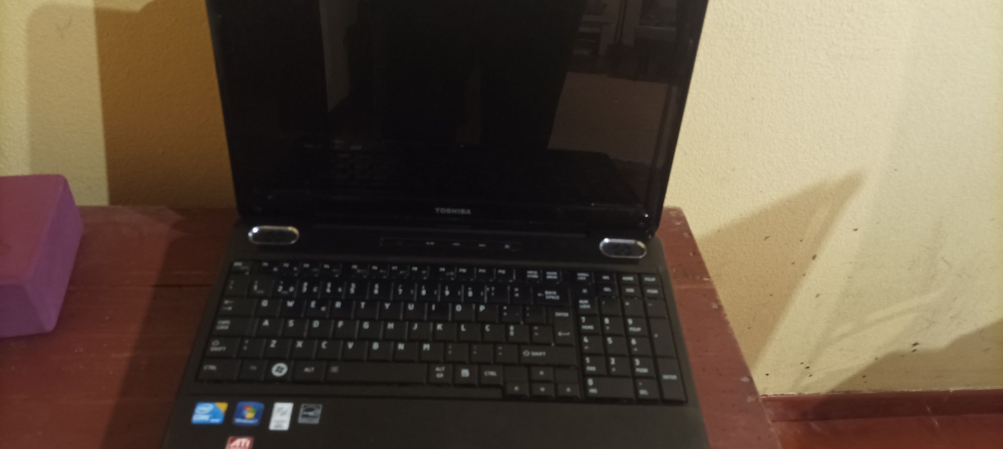 Portátil Toshiba para peças.