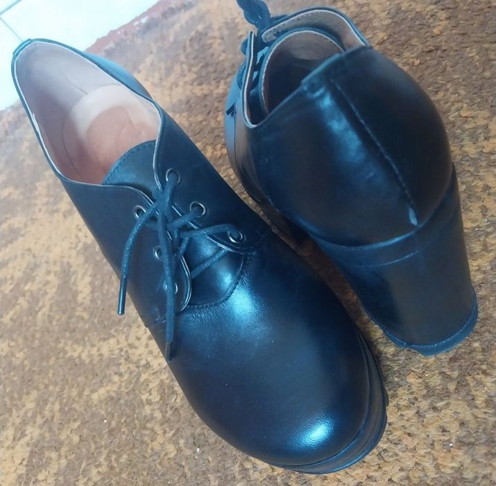 Шкіряні ботильйони осінні ботиночки черевики 38 розмір 24 см ідеальний