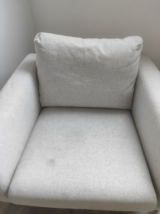 Poltrona ikea cinza claro