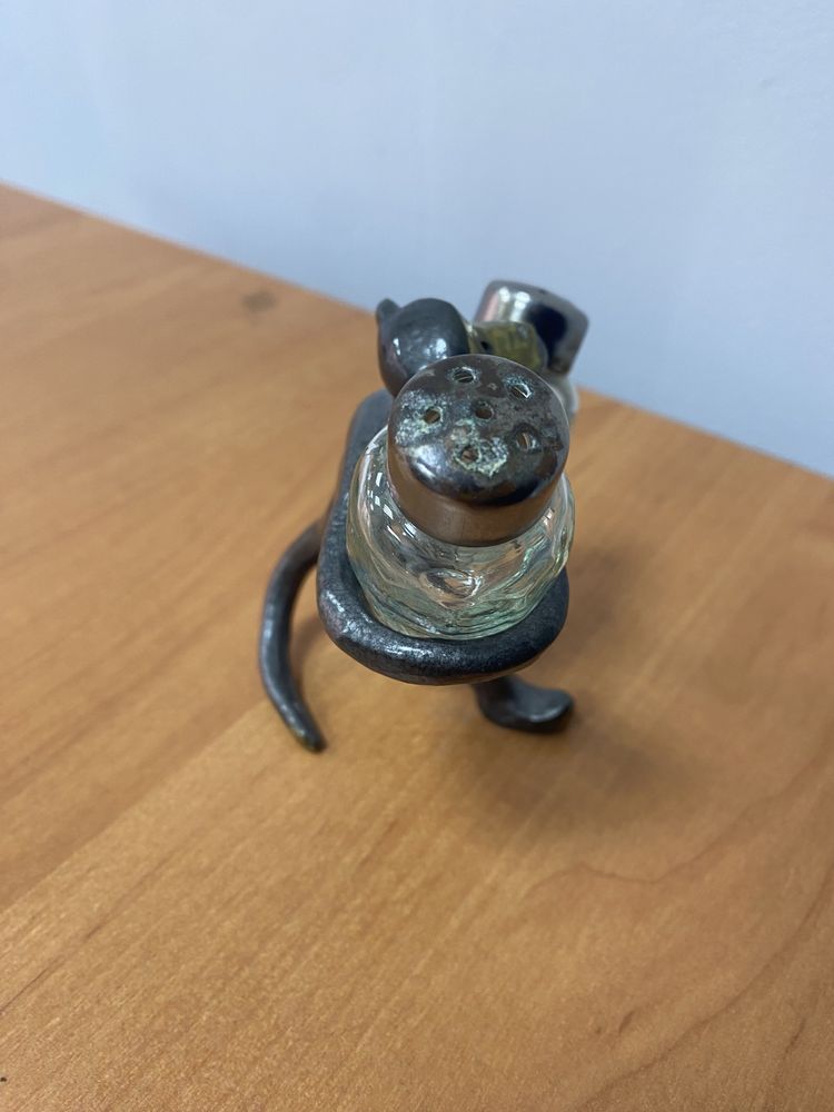 Солонка обезьяна из латуни СССР
