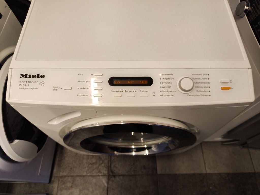 Pralka miele softtronic