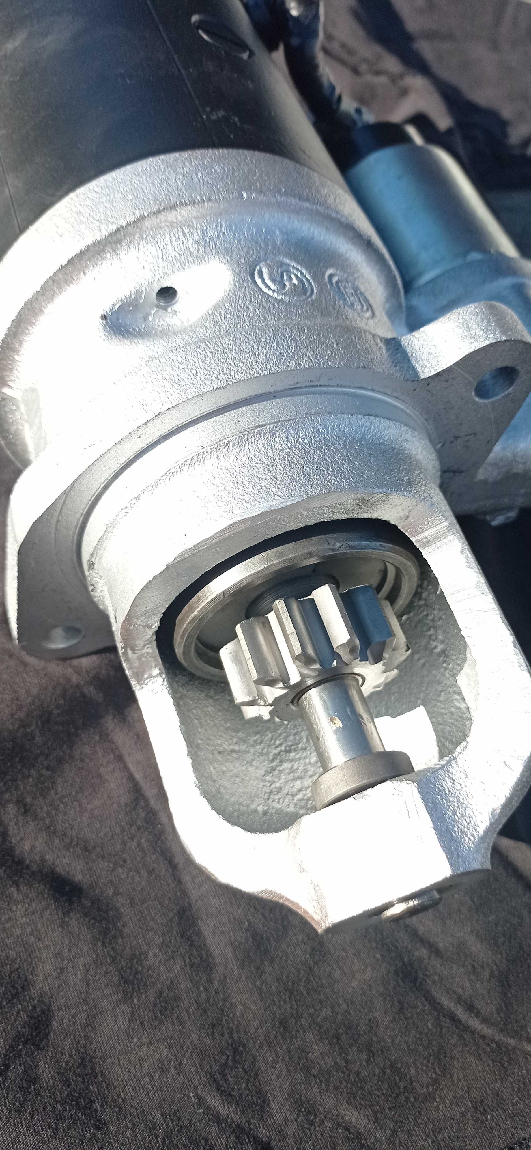 Rozrusznik r11, R5, c328, c230, c360, 3p, t25, 902,912, Zetor 8011,itp