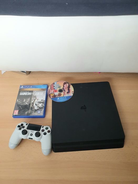 Konsola Ps4 Slim  Niski Soft 11.02 500GB PlayStation 4 Jailbreak