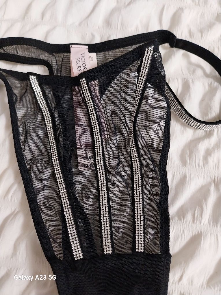 Victoria's Secret stringi rozmiar M