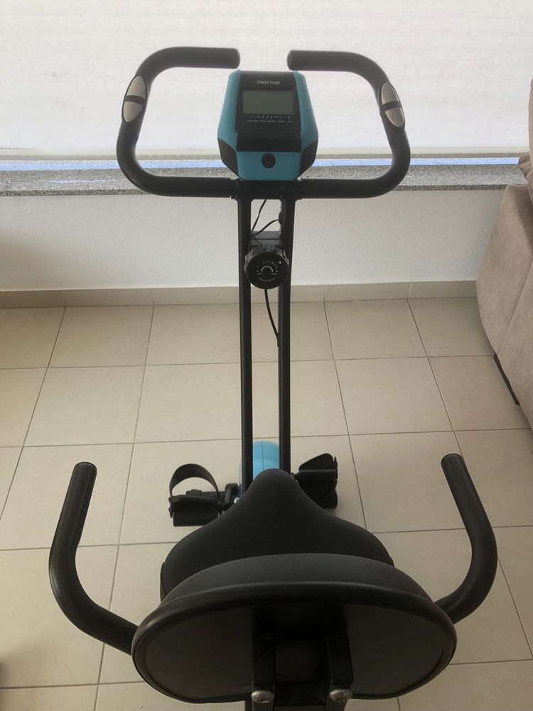 Bicicleta Estática PRIXTON Comfort Pro BF200 (Usada)
