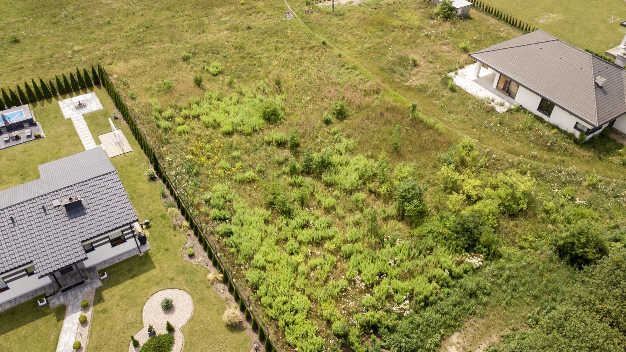 Działka 1373 m² – ul. Miła 7, Brześć Kujawski – media w drodze, MPZP