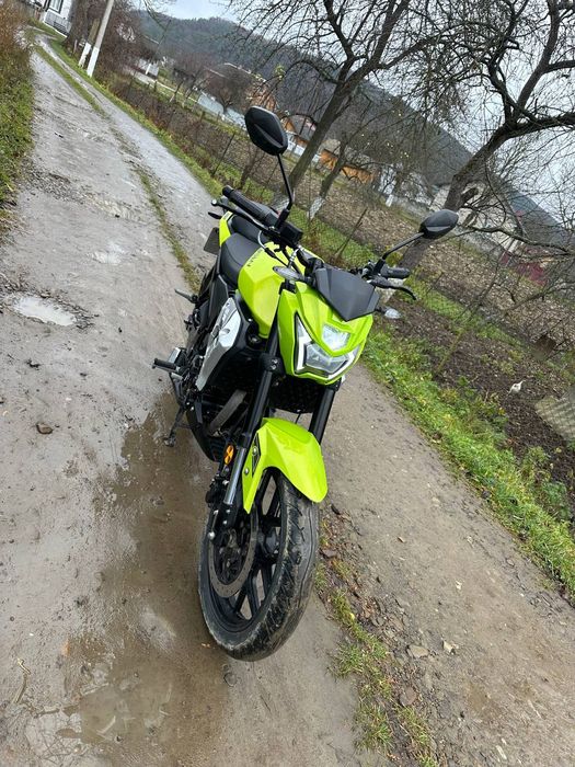 Продам мотоцикл Lifan SR 220