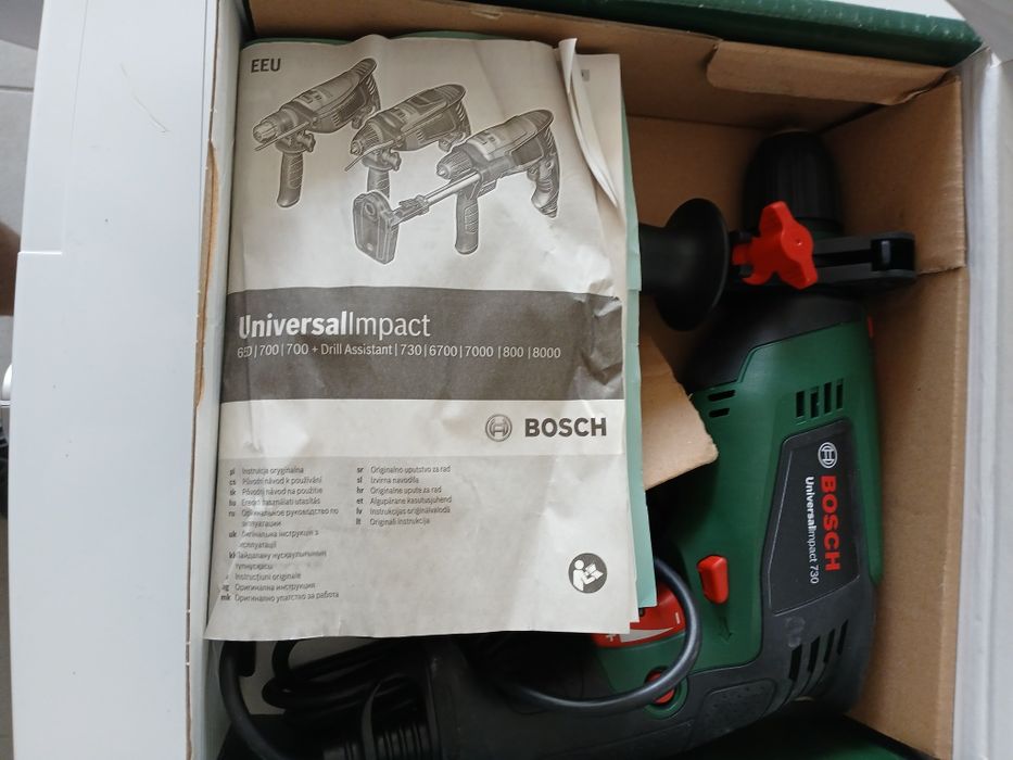 Дриль ударна Bosch UniversalImpact 730