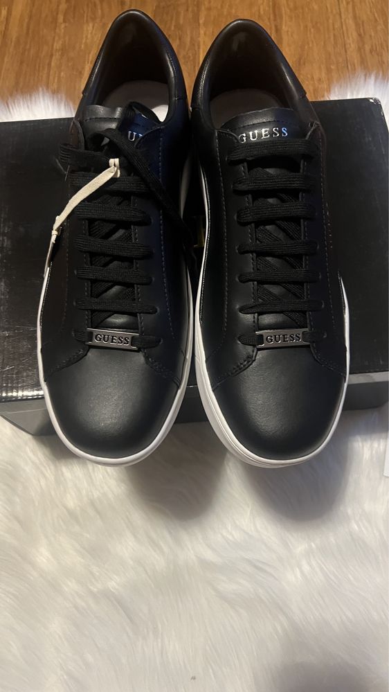 Buty męskie Guess 44