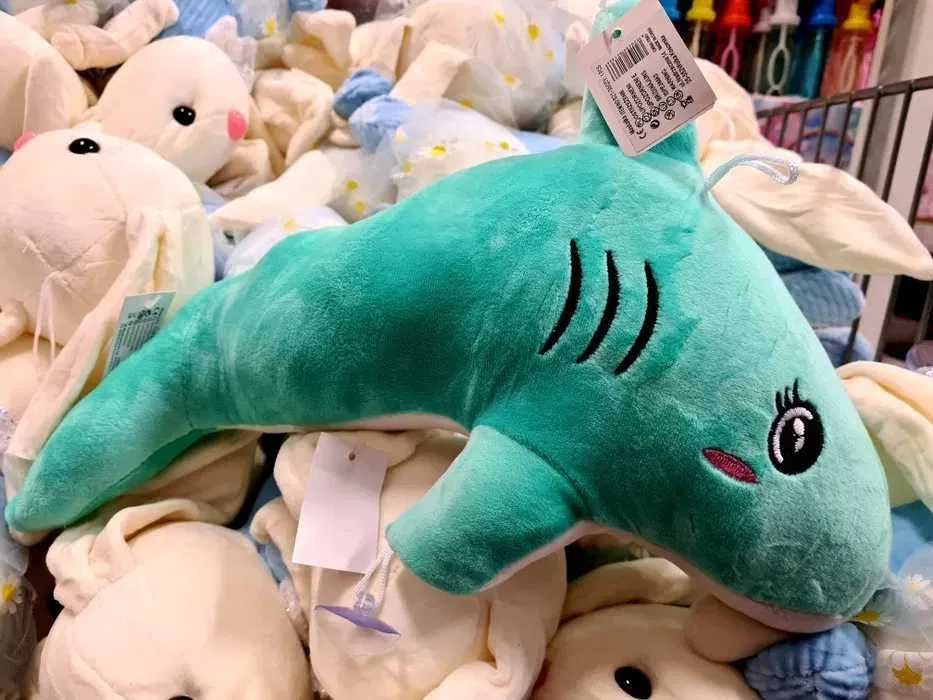 Pluszowy rekin zabawka maskotka nowa