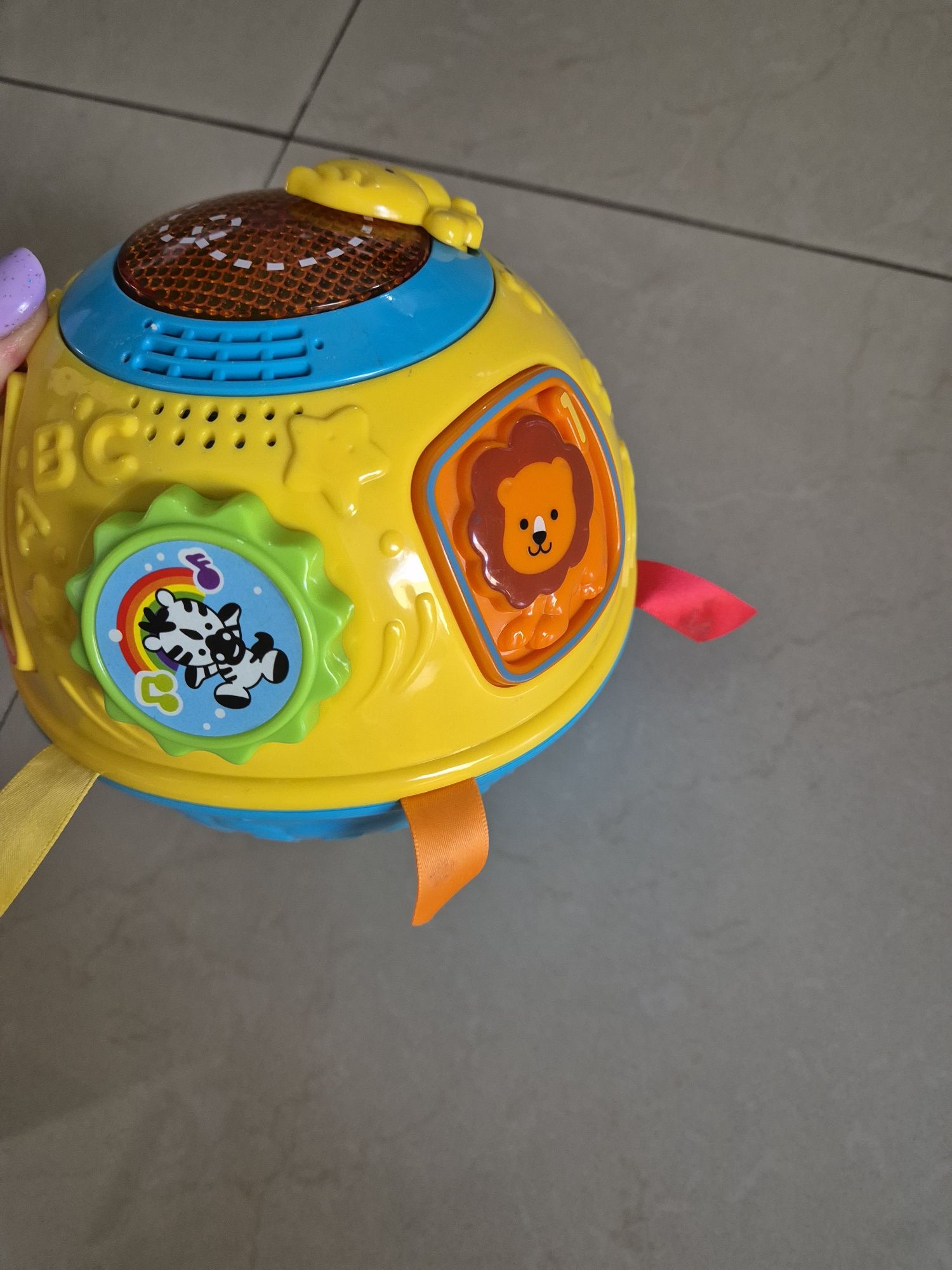 Interaktywna edukacyjna hula-kula VTech