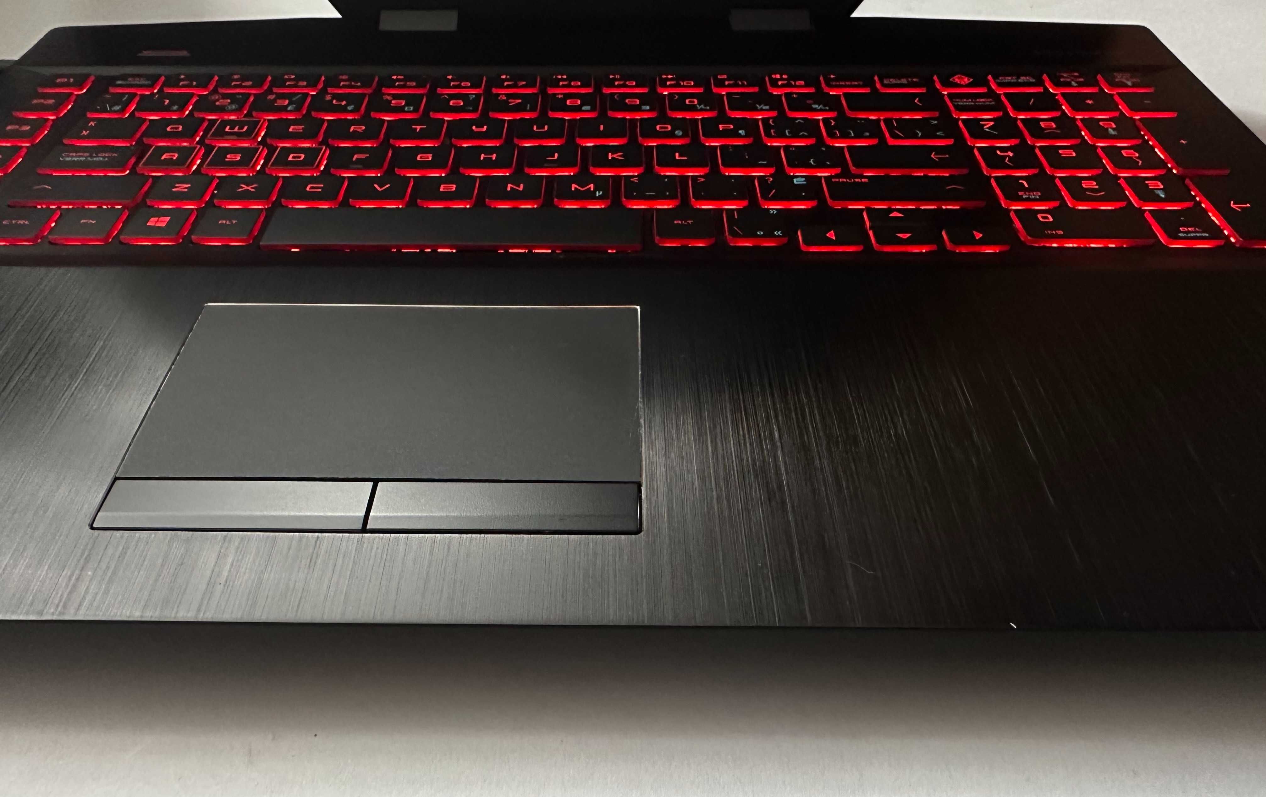 Hp Omen 17-cb0002ca i7-9750H/32gb ram/1TB ssd/FHD/6Gb NVIDIA GTX 1660