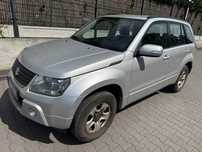 Suzuki Grand Vitara 2.0, wystawiam fakturę 23% VAT