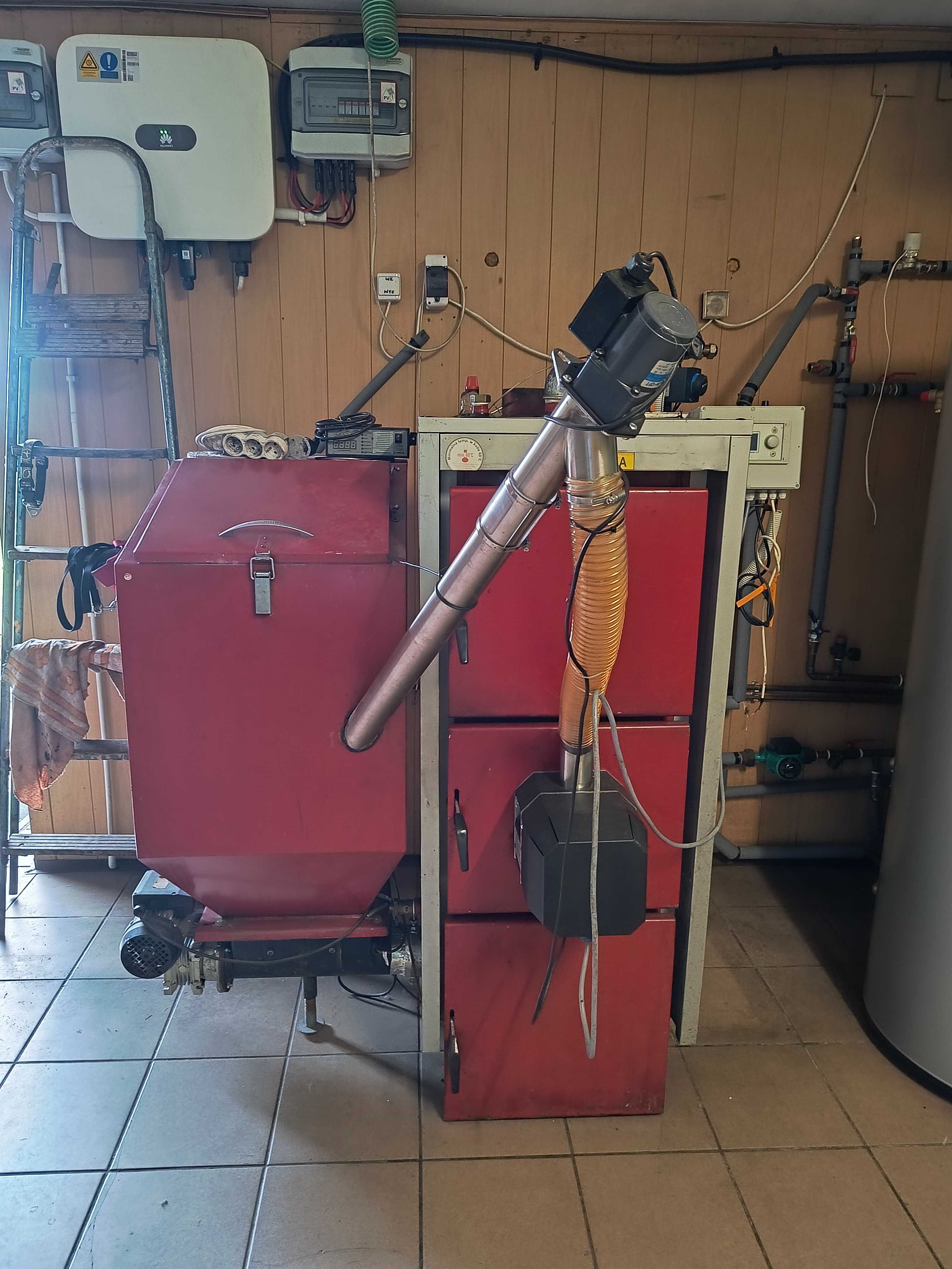Piec CO na pellet z palnikiem obrotowym Kipi