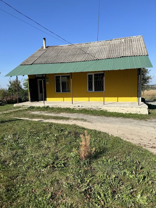 Магазин в с. Острів, Дубенський р-н