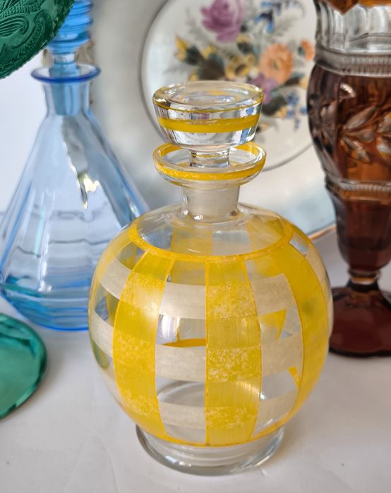 Karafka piękne stare szkło