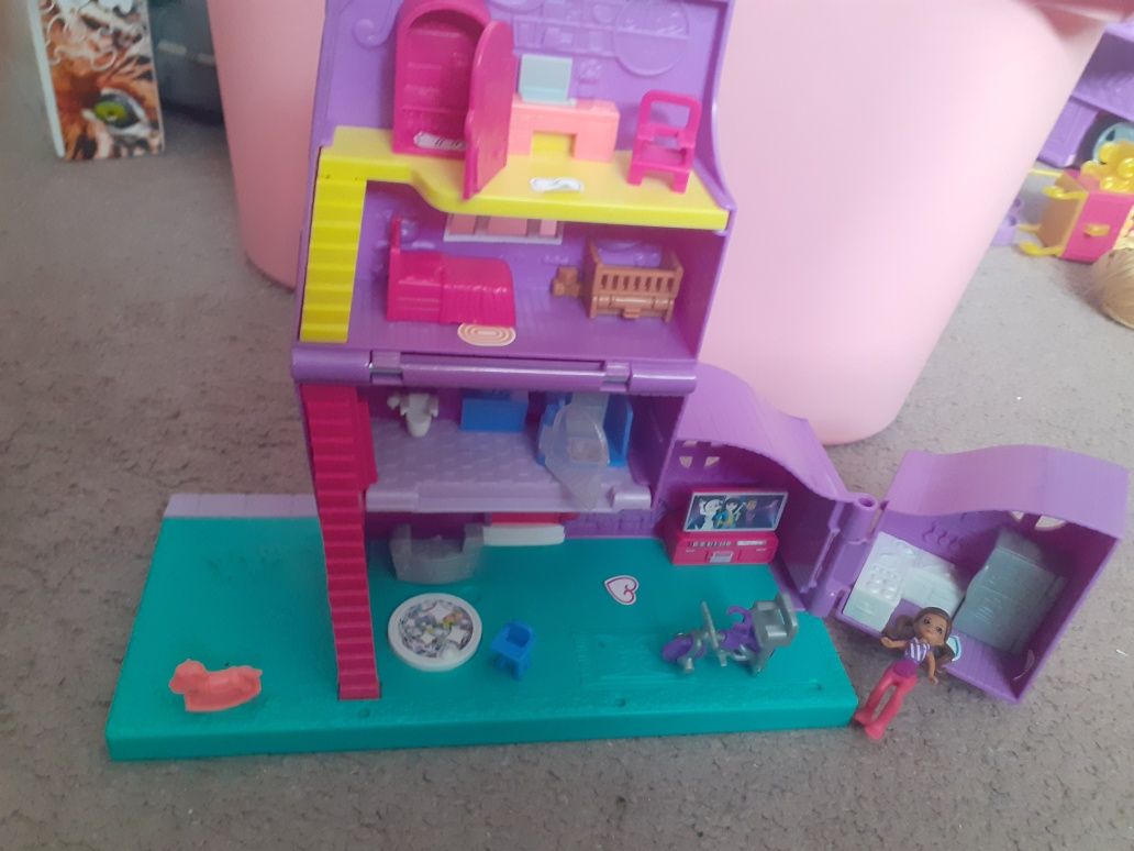 Domek polly pocket