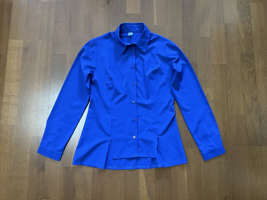 Chabrowa taliowana koszula 36