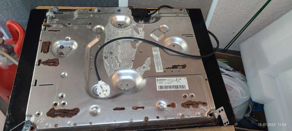 Продам варочную поверхность Hotpoint-Ariston TD 740 TC ES ICE