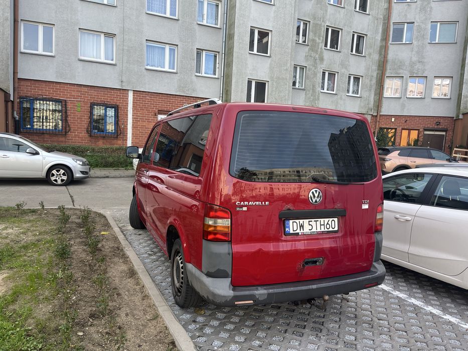 Volkswagen Caravelle 8 osobowy 1,9tdi
