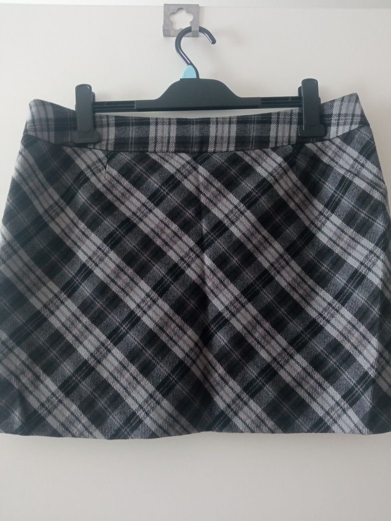 Krótka spódniczka spódnica w kratkę wełniana mini rozmiar 44