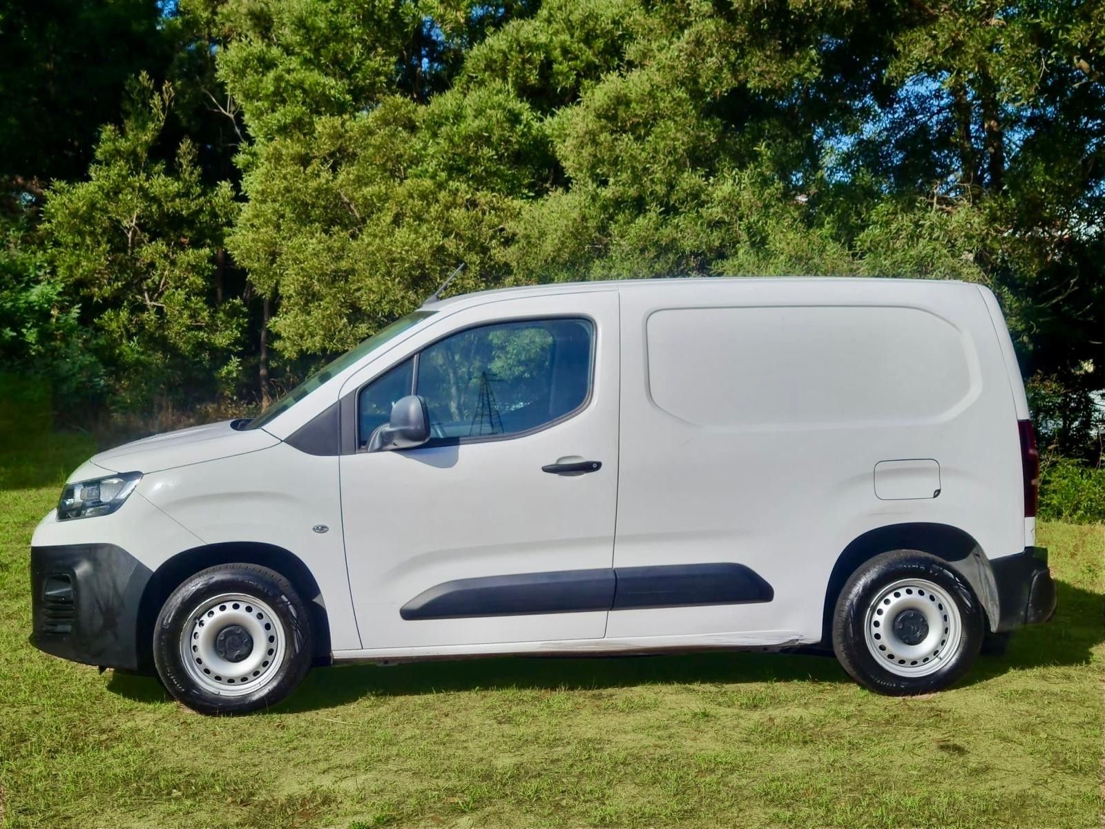 Citroën Berlingo 1.6 BlueHDi L1 Club 3L iva dedutível