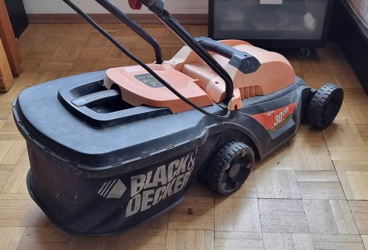 Kosiarka elektryczna Balck & Decker z koszem
