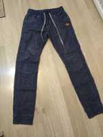 Spodnie jeginsy jeans w rozmiarze 31
