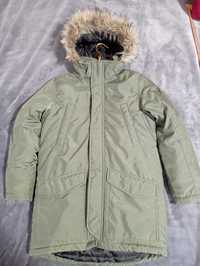 Куртка зимова на 8-10 р.,120-140 см.,пуховик,халафайбер,курточка