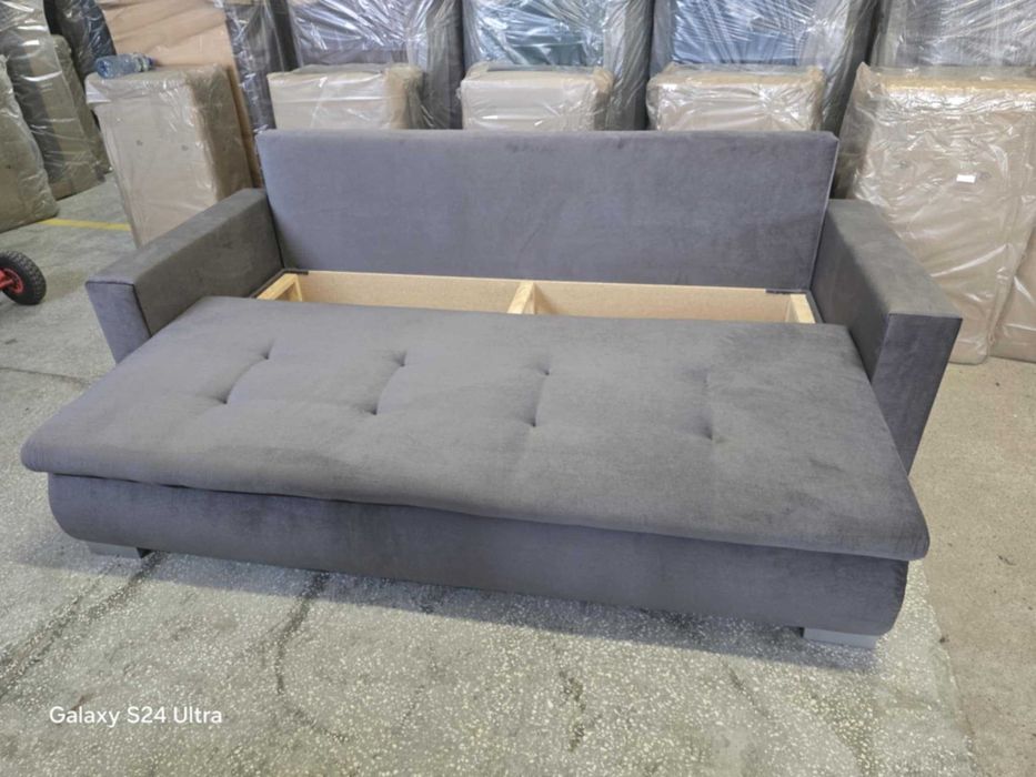 Sofa MIA. Kanapa rozkładana z boczkami
