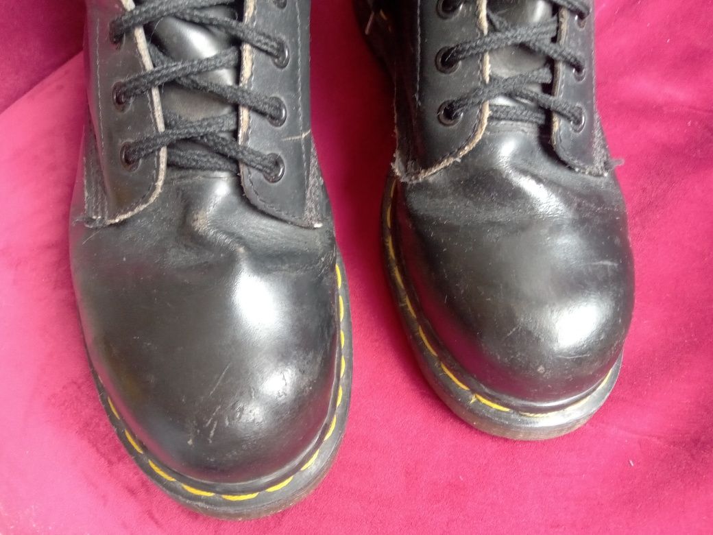 Wysokie glany Dr. Martens 14 dziurek rozmiar 39