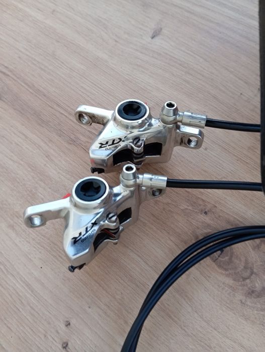J-Bikes (bicicletas) travões hidráulicos Shimano XTR