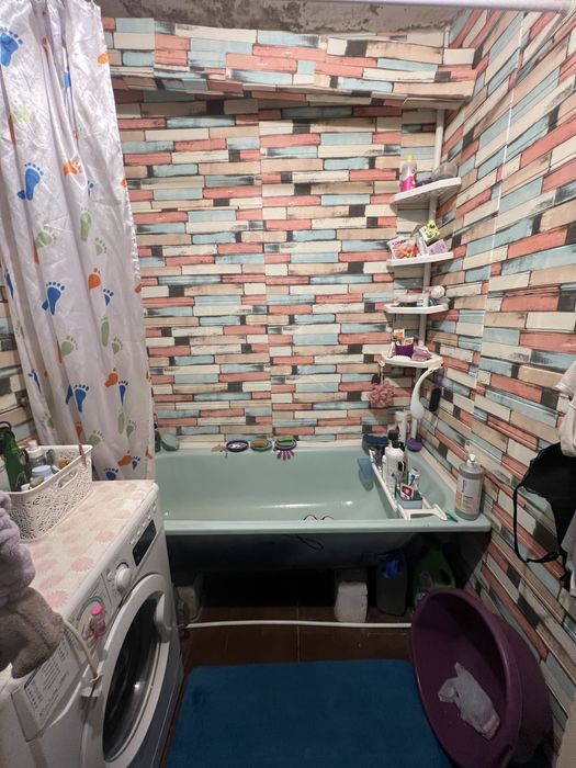 Продам 3 кімнатну квартиру по вулиці Лісового 29.