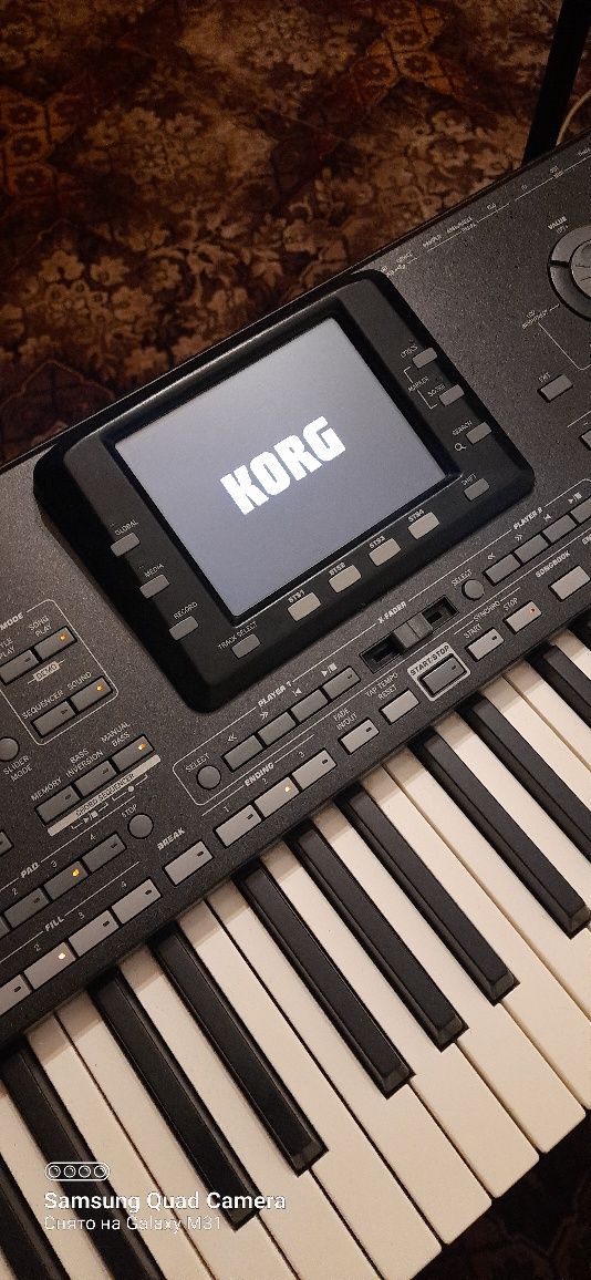 Продам синтезатор  Korg pa 3x