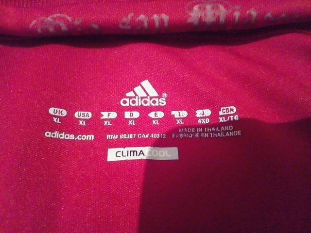 Футбольный клуб Бавария Мюнхен-футболка Adidas оригинал 2011 год