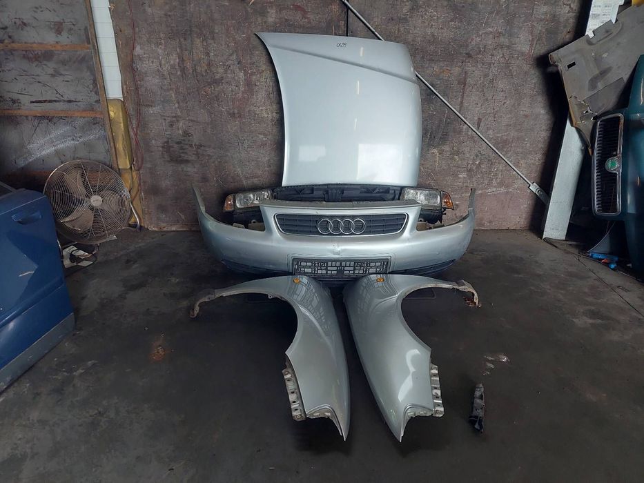 KOMPLETNY PRZÓD MASKA ZDERZAK BŁOTNIKI LAMPY PAS AUDI A3 8L LY7M