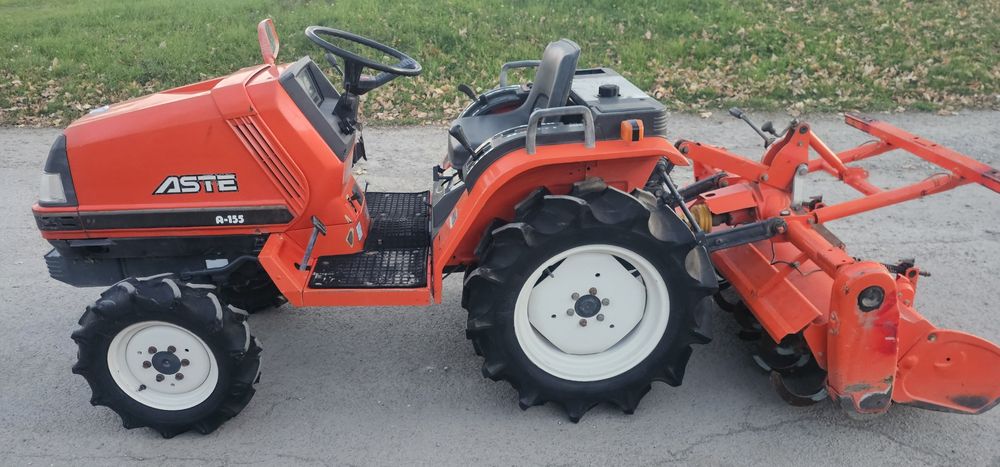 Мінітрактор Трактор Японський Kubota Asti 155