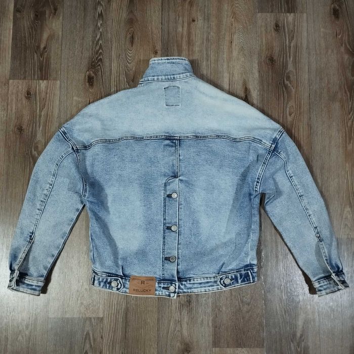 Жіноча джинсова куртка женская куртка розмір S Relucky
