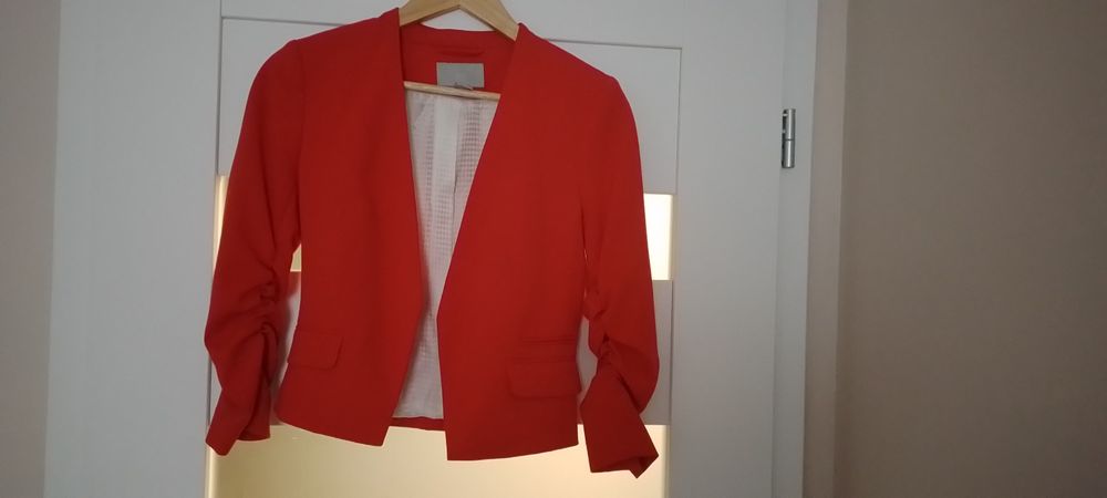 Marynarka HM czerwona r. 34