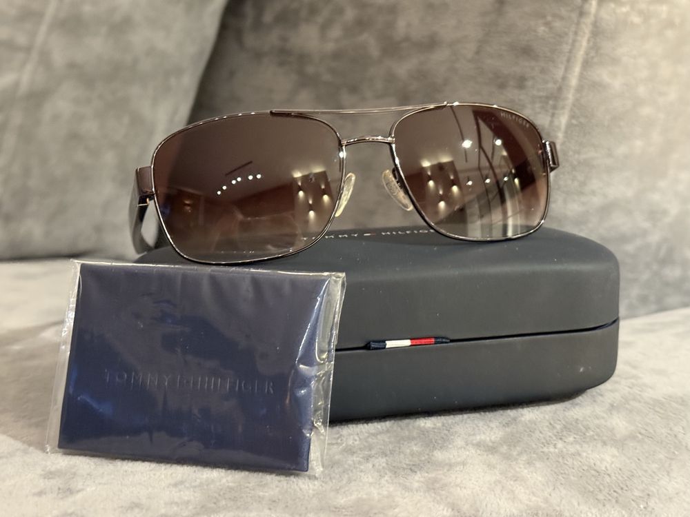 Okulary Tommy Hilfiger męskie przeciwsłoneczne + Pudełko