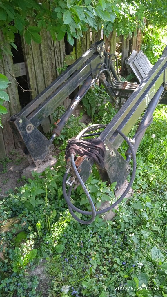 Кун навантажувач погрузчик