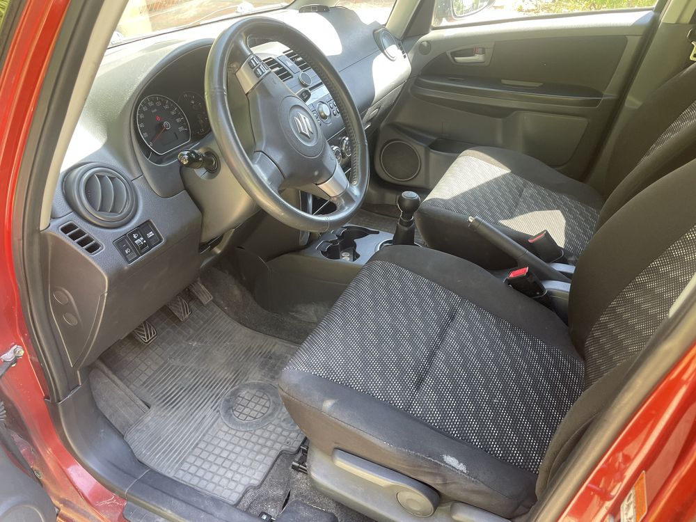 Suzuki sx4 z polskiego salonu