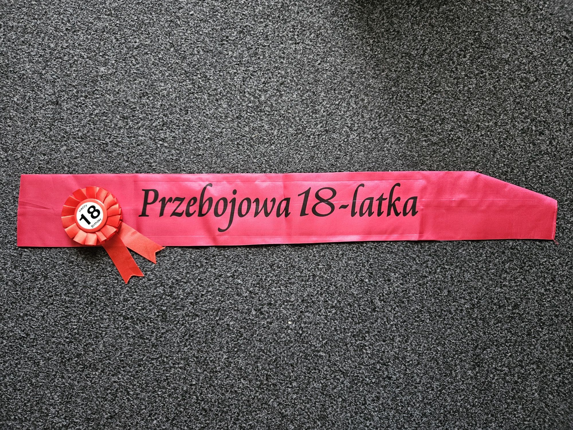 Szarfa na 18 + przypinka