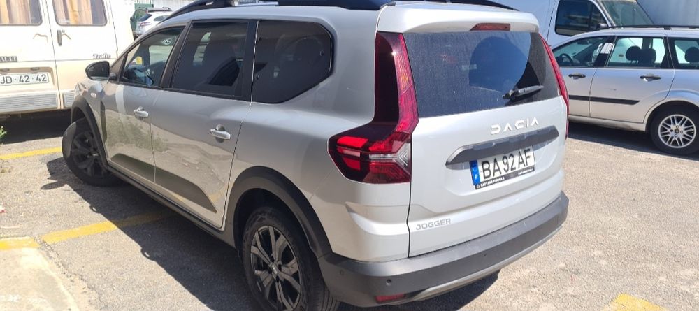 Alugo Dacia Jogger 7 lug. TvDE
