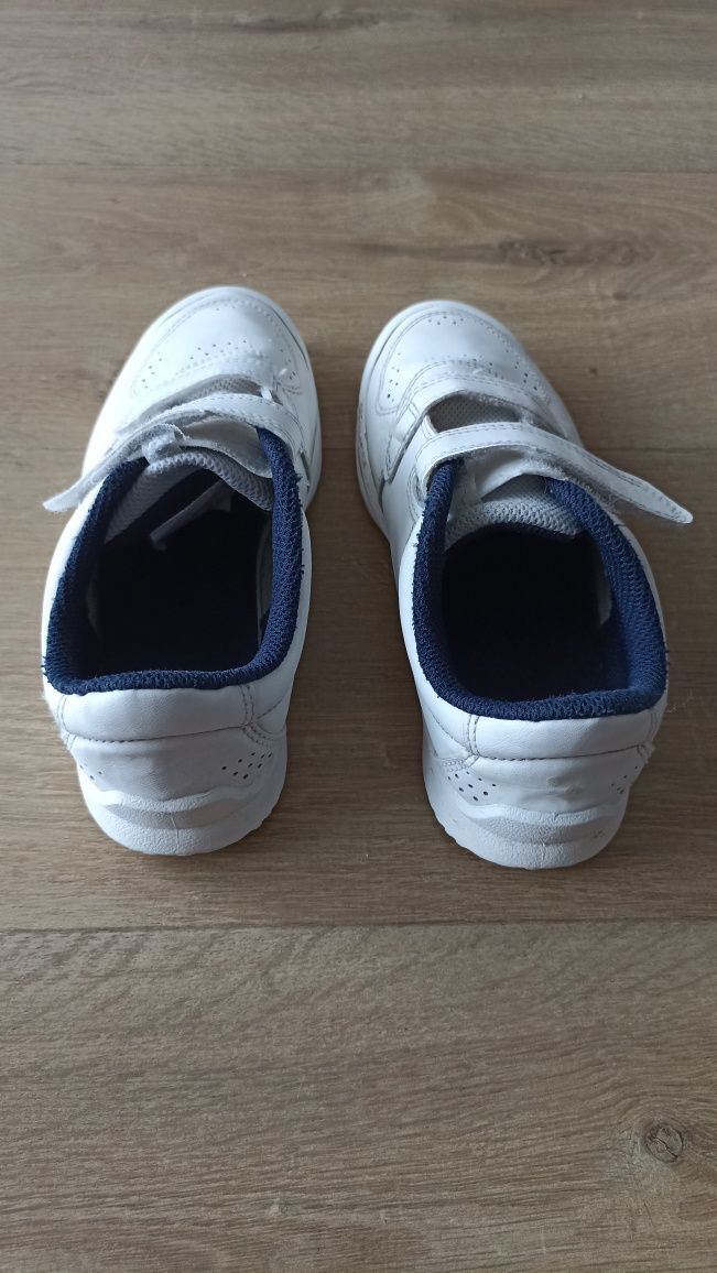 Buty sportowe  Artengo TS100, rozmiar 33