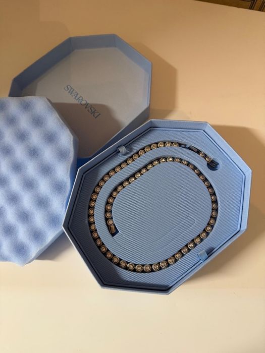 Colar swarovski Novo